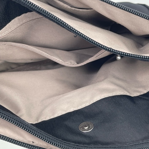 Baggallini Black Nylon Crossbody Organizer - Picture 7 of 13